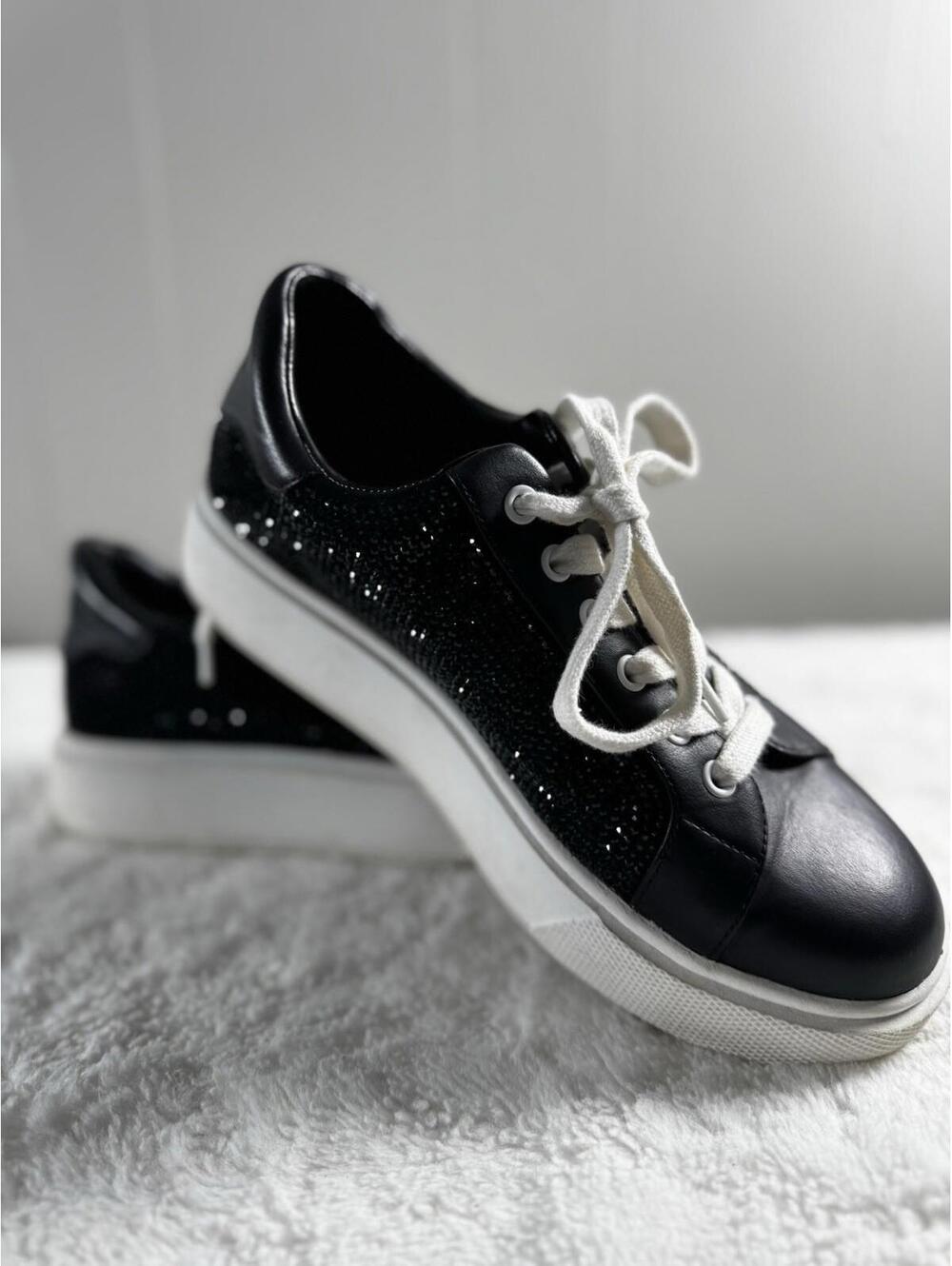 Jlo by Jennifer Lopez Angelique Black Sequin Tennis Shoe Size 8 Pre-loved